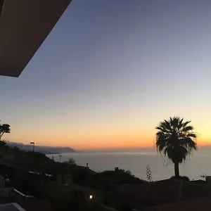 https://casa-puntillo-del-sol.in-canary-islands.com